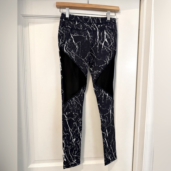 Varley Bicknell legging noir marble - Picture 3 of 16